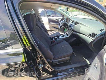 2015 Nissan Sentra S – miniatura 18