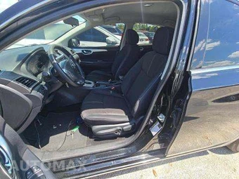 2015 Nissan Sentra S – miniatura 6
