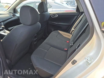 2015 Nissan Sentra S – miniatura 7
