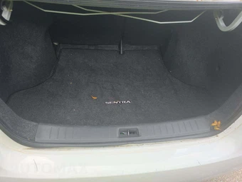 2015 Nissan Sentra S – miniatura 14
