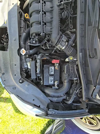 2015 Nissan Sentra S - miniatura 24