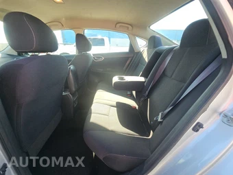 2015 Nissan Sentra S – miniatura 13