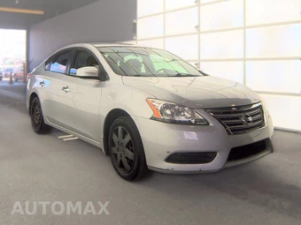 2015 Nissan Sentra S – miniatura 3