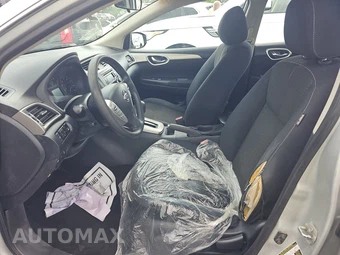 2015 Nissan Sentra S – miniatura 7