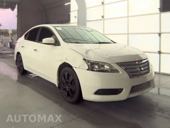 2015 Nissan Sentra S – miniatura 3