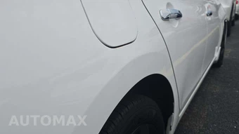 2015 Nissan Sentra S – miniatura 35