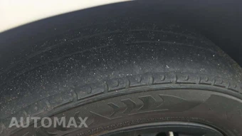 2015 Nissan Sentra S – miniatura 40
