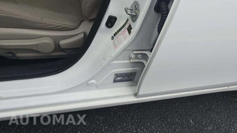 2015 Nissan Sentra S – miniatura 50