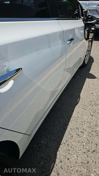 2015 Nissan Sentra S – miniatura 28