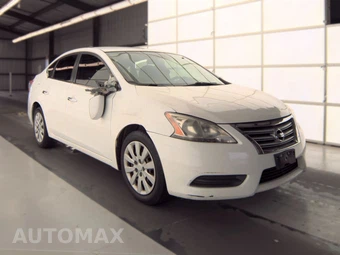 2015 Nissan Sentra S – miniatura 3