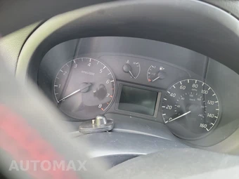 2015 Nissan Sentra S – miniatura 12