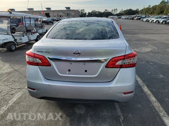 2015 Nissan Sentra S – miniatura 5