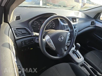 2015 Nissan Sentra S – miniatura 16