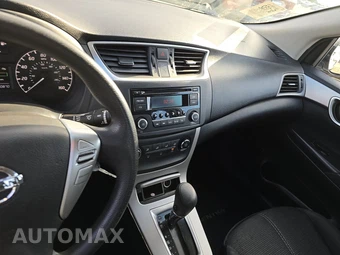 2015 Nissan Sentra S – miniatura 17