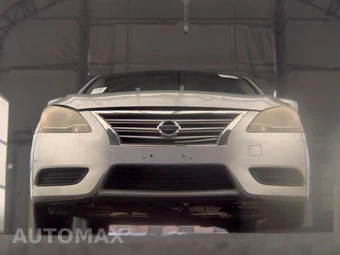 2015 Nissan Sentra S – miniatura 3