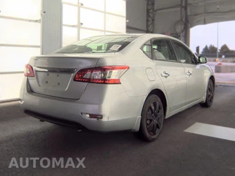 2015 Nissan Sentra S – miniatura 5