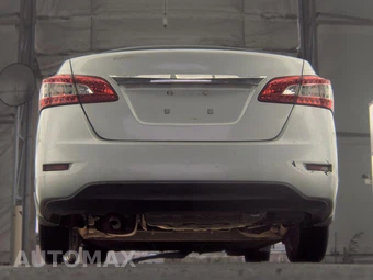 2015 Nissan Sentra S – miniatura 7