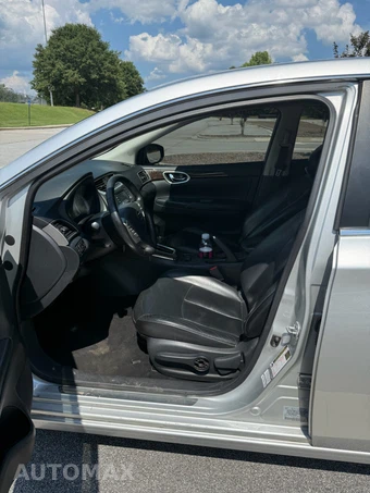 2015 Nissan Sentra SL - miniatura 10