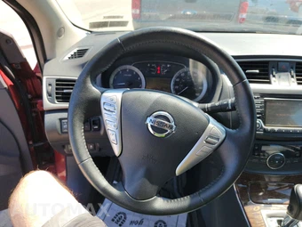 2015 Nissan Sentra SL - miniatura 10