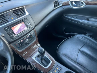 2015 Nissan Sentra SL - miniatura 10