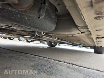 2015 Nissan Sentra SR – miniatura 14