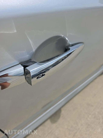 2015 Nissan Sentra SR – miniatura 20