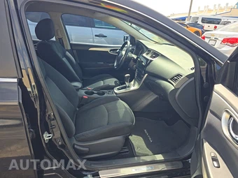 2015 Nissan Sentra SR - miniatura 8