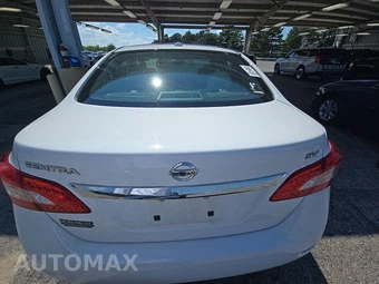 2015 Nissan Sentra SV – miniatura 5