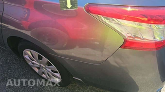 2015 Nissan Sentra SV – miniatura 27