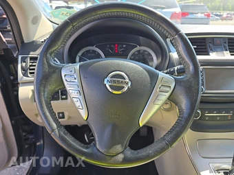 2015 Nissan Sentra SV – miniatura 10