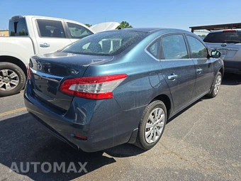 2015 Nissan Sentra SV – miniatura 4