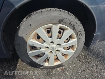 2015 Nissan Sentra SV – miniatura 11