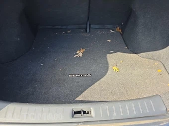 2015 Nissan Sentra SV – miniatura 19