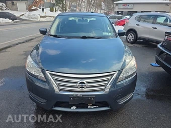 2015 Nissan Sentra SV – miniatura 2