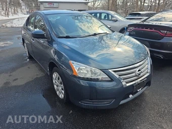 2015 Nissan Sentra SV – miniatura 3