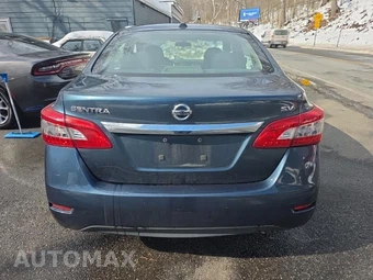 2015 Nissan Sentra SV – miniatura 5
