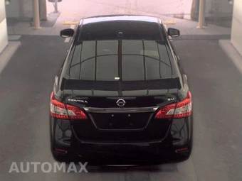2015 Nissan Sentra SV – miniatura 6