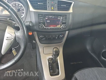 2015 Nissan Sentra SV – miniatura 11