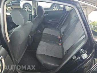 2015 Nissan Sentra SV – miniatura 13