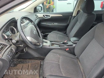 2015 Nissan Sentra SV – miniatura 7