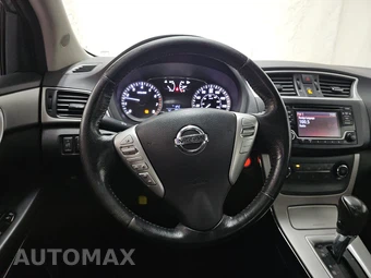 2015 Nissan Sentra SV – miniatura 10
