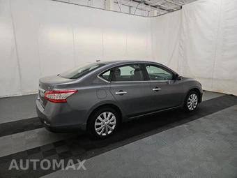 2015 Nissan Sentra SV – miniatura 4