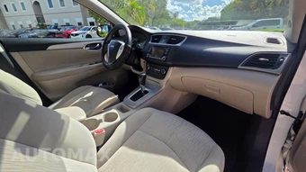 2015 Nissan Sentra SV - miniatura 14