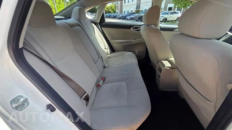 2015 Nissan Sentra SV - miniatura 16