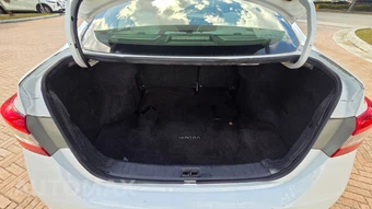 2015 Nissan Sentra SV - miniatura 6