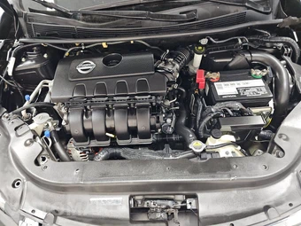 2015 Nissan Sentra SV – miniatura 15