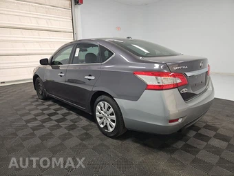 2015 Nissan Sentra SV – miniatura 6