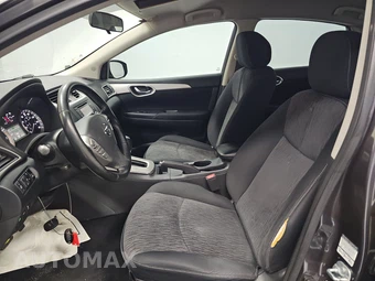 2015 Nissan Sentra SV – miniatura 7