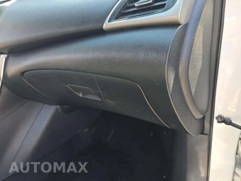 2015 Nissan Sentra SV – miniatura 19