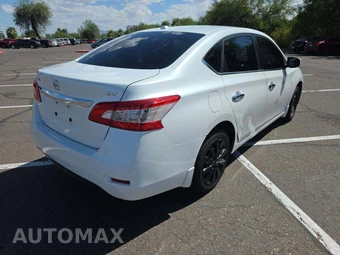 2015 Nissan Sentra SV – miniatura 3